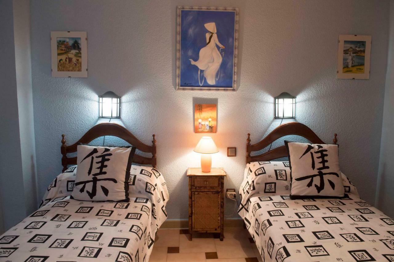 Culturas Y Colores En -wifi Alta Velocidad, Netflix, Parking -promocion Empresas- *