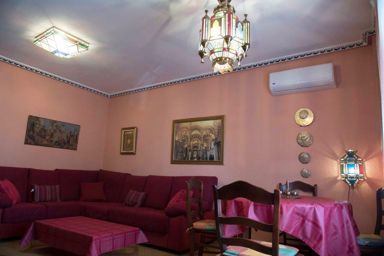 Apartment Culturas Y Colores En -wifi Alta Velocidad, Netflix, Parking -promocion Empresas-